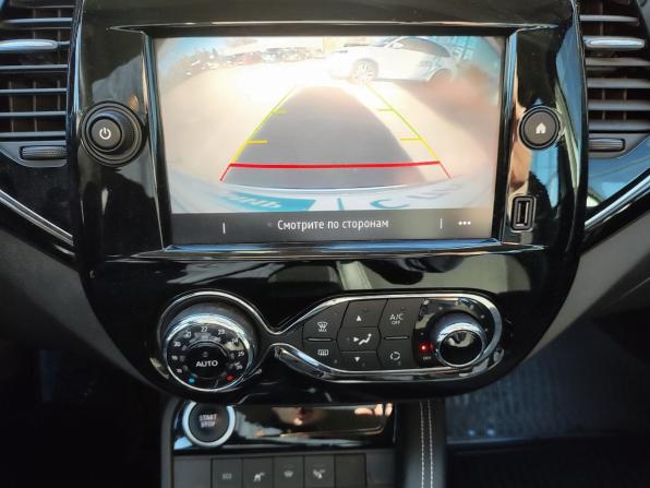 Renault Kaptur I Рестайлинг с пробегом 2021 года, цена 1 870 000 рублей, 39120 км, внедорожник, Автокод Объявления