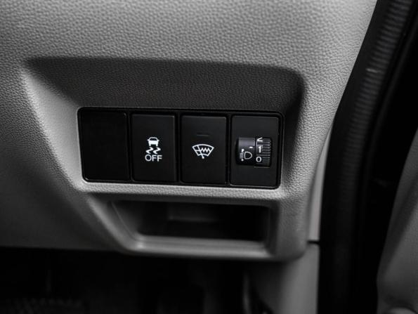 Honda Stepwgn V Рестайлинг с пробегом 2019 года, цена 2 049 000 рублей, 113778 км, минивэн, Автокод Объявления