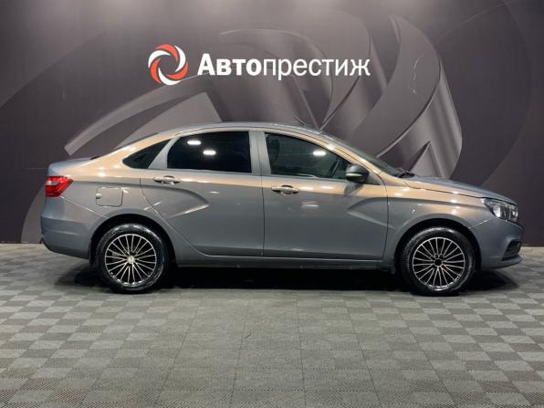 Lada (ВАЗ) Vesta I с пробегом 2017 года, цена 740 000 рублей, 92772 км, седан, Автокод Объявления