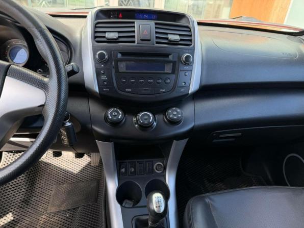 Lifan X60 I Рестайлинг с пробегом 2015 года, цена 590 000 рублей, 98430 км, внедорожник, Автокод Объявления