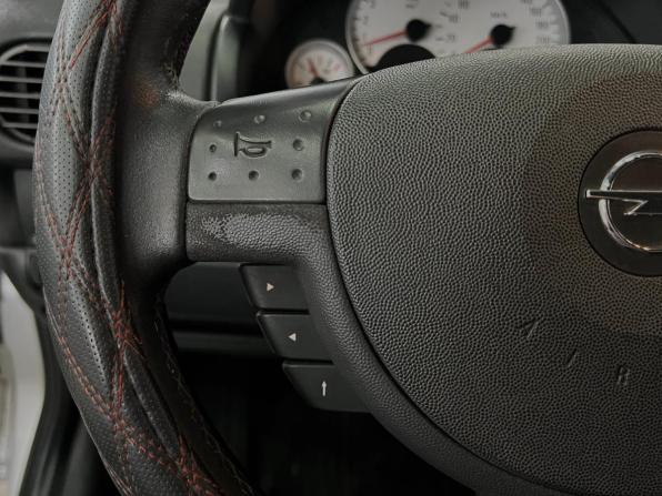 Opel Corsa C Рестайлинг с пробегом 2006 года, цена 270 000 рублей, 205000 км, хэтчбек, Автокод Объявления