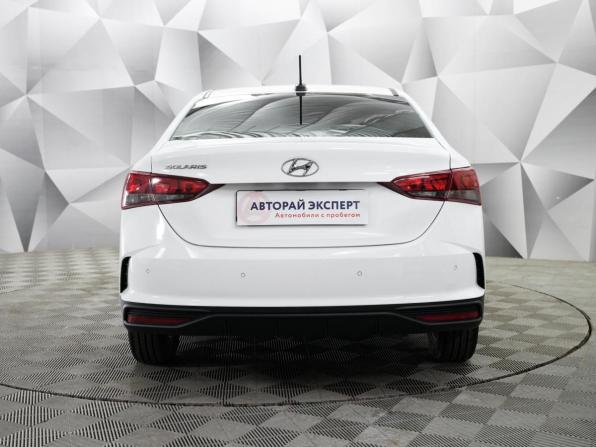 Hyundai Solaris II Рестайлинг с пробегом 2021 года, цена 1 757 000 рублей, 91414 км, седан, Автокод Объявления