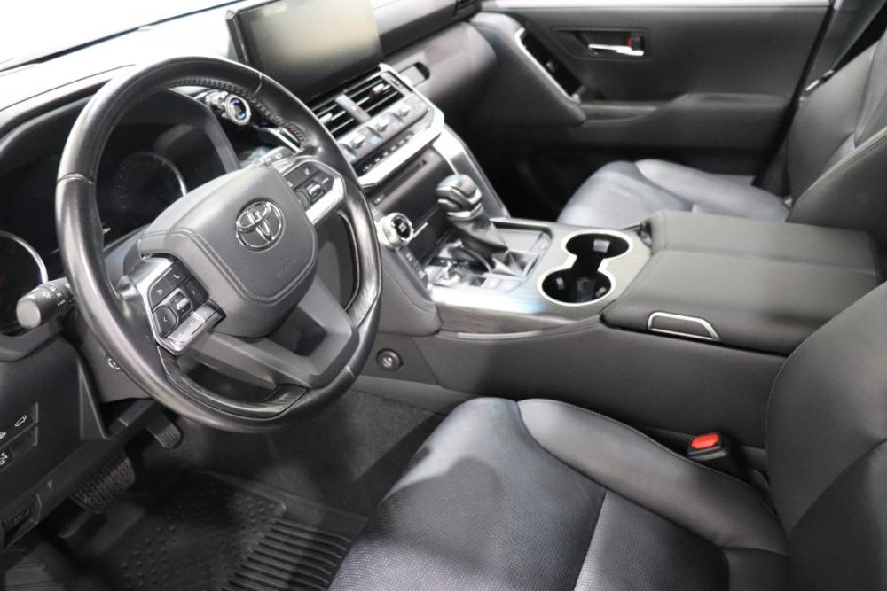 Toyota Land Cruiser 300 Series Иркутск  - изображение 18