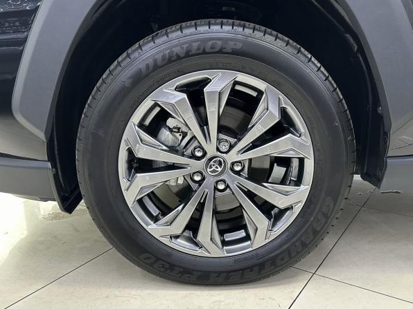 Toyota RAV4 V (XA50) с пробегом 2025 года, цена 3 990 000 рублей, 2542 км, внедорожник, Автокод Объявления