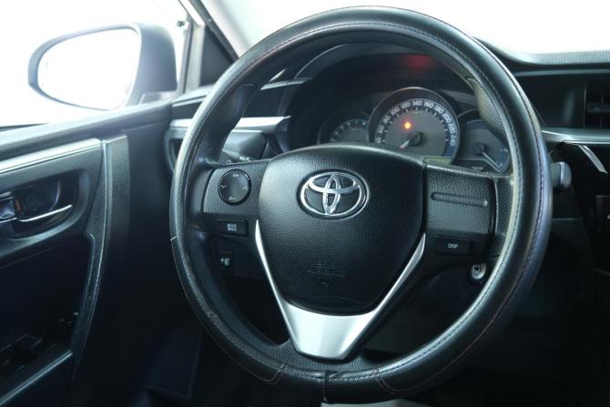 Toyota Corolla XI (E160 E170 E180) с пробегом 2013 года, цена 1 459 000 рублей, 160400 км, седан, Автокод Объявления