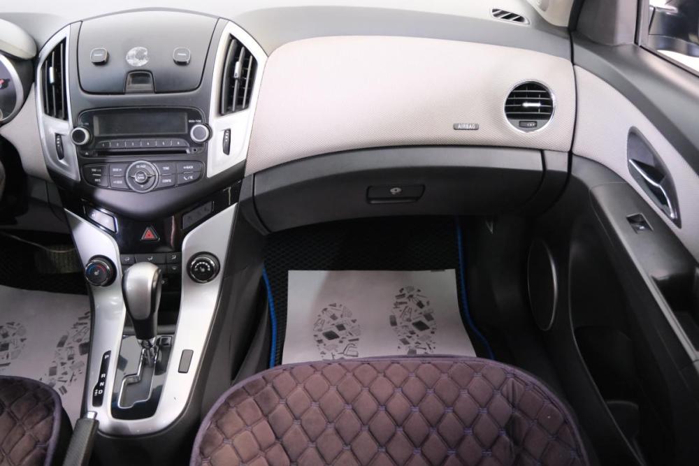 Chevrolet Cruze I Рестайлинг Омск  - изображение 18