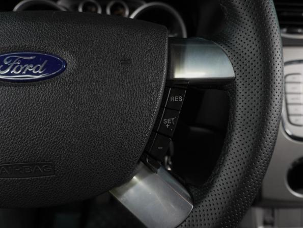 Ford Focus II Рестайлинг с пробегом 2009 года, цена 699 000 рублей, 109111 км, хэтчбек, Автокод Объявления
