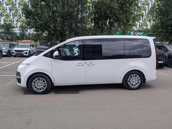 Hyundai Staria I с пробегом 2021 года, цена 3 348 000 рублей, 179500 км, минивэн, Автокод Объявления