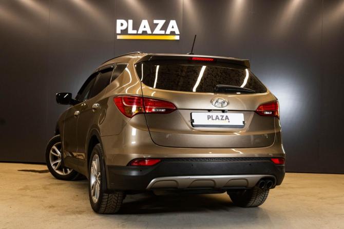 Hyundai Santa Fe III с пробегом 2013 года, цена 1 669 000 рублей, 319698 км, внедорожник, Автокод Объявления