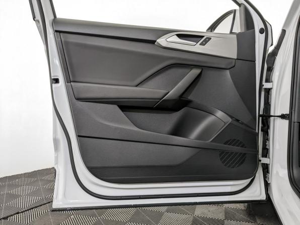 Volkswagen Taos I с пробегом 2021 года, цена 2 350 000 рублей, 81034 км, внедорожник, Автокод Объявления