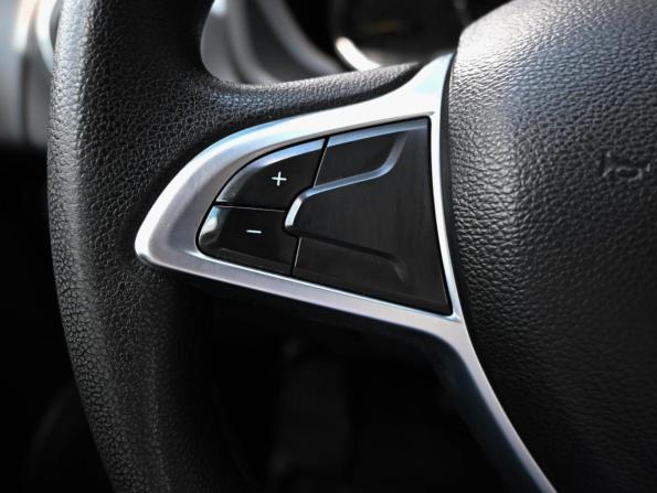 Renault Sandero II Рестайлинг с пробегом 2019 года, цена 750 000 рублей, 89178 км, хэтчбек, Автокод Объявления