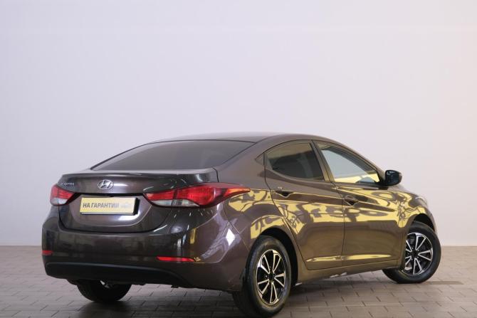 Hyundai Elantra V (MD) Рестайлинг с пробегом 2015 года, цена 1 419 000 рублей, 155000 км, седан, Автокод Объявления