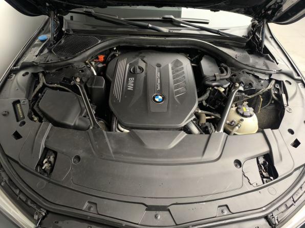 BMW 7 серии VI (G11/G12) с пробегом 2017 года, цена 3 724 000 рублей, 142309 км, седан, Автокод Объявления