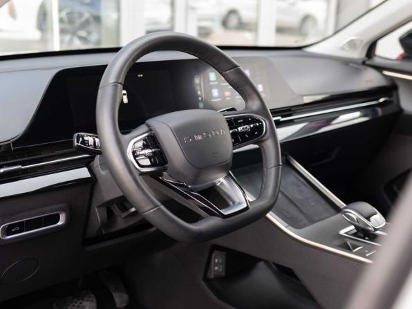 Omoda C5 I с пробегом 2023 года, цена 1 695 000 рублей, 34310 км, внедорожник, Автокод Объявления