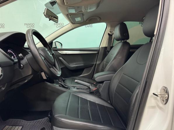 Skoda Octavia III (A7) Рестайлинг с пробегом 2020 года, цена 1 750 000 рублей, 119412 км, лифтбек, Автокод Объявления