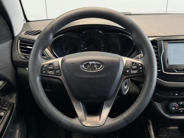 Lada (ВАЗ) Vesta I с пробегом 2017 года, цена 820 000 рублей, 72790 км, седан, Автокод Объявления