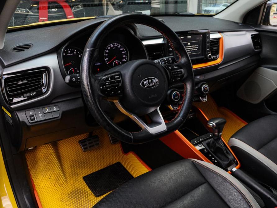 Kia Stonic I Москва  - изображение 12
