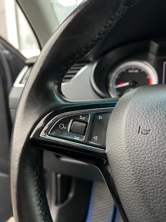 Skoda Octavia III (A7) Рестайлинг с пробегом 2017 года, цена 1 835 000 рублей, 122040 км, лифтбек, Автокод Объявления