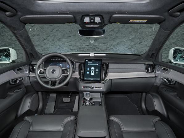 Новый Volvo XC90 II Рестайлинг 2 2026 года, цена 11 000 000 рублей, внедорожник, Автокод Объявления