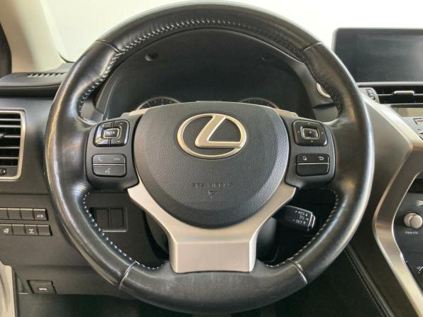Lexus NX I Рестайлинг с пробегом 2018 года, цена 3 400 000 рублей, 86946 км, внедорожник, Автокод Объявления