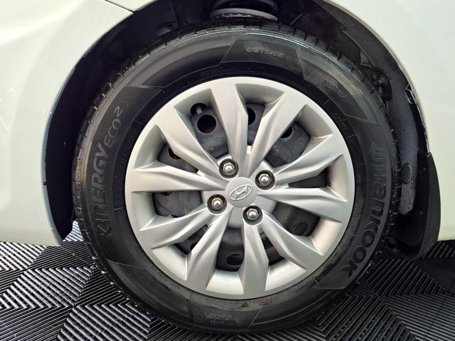 Hyundai Solaris I Таганрог  - изображение 8