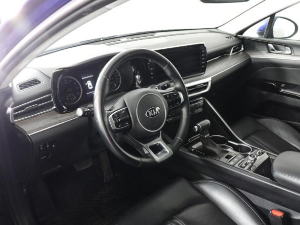 Kia K5 III с пробегом 2021 года, цена 2 750 000 рублей, 75228 км, седан, Автокод Объявления