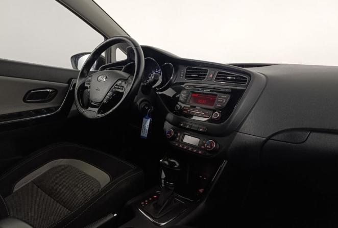 Kia Ceed II с пробегом 2014 года, цена 1 380 000 рублей, 107573 км, хэтчбек, Автокод Объявления