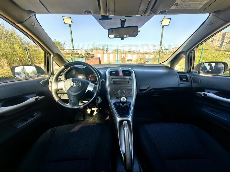 Toyota Auris I Санкт-Петербург  - изображение 10