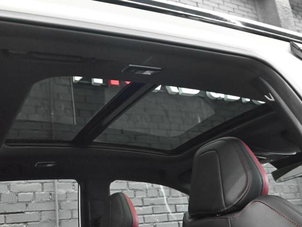 Geely Coolray I Рестайлинг с пробегом 2023 года, цена 2 370 000 рублей, 40625 км, внедорожник, Автокод Объявления