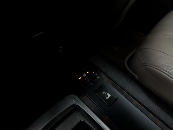 Toyota Land Cruiser 200 Series с пробегом 2008 года, цена 2 999 000 рублей, 204000 км, внедорожник, Автокод Объявления