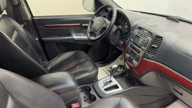 Hyundai Santa Fe II с пробегом 2008 года, цена 1 025 000 рублей, 206880 км, внедорожник, Автокод Объявления