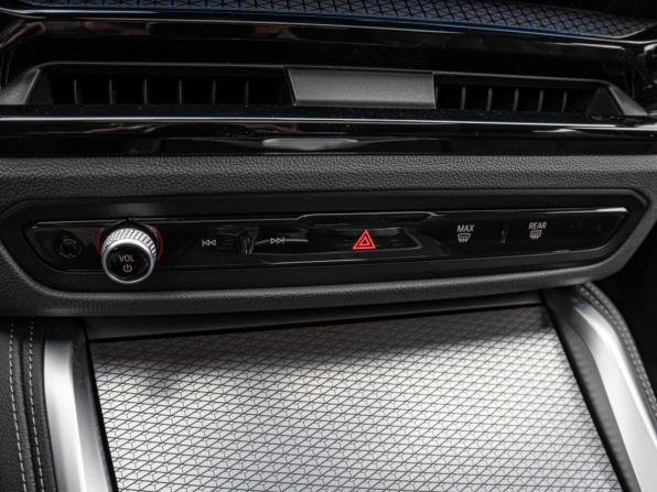 BMW 4 серии G22 G23 G26 Рестайлинг с пробегом 2025 года, цена 7 170 000 рублей, 4946 км, лифтбек, Автокод Объявления