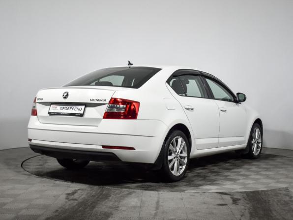 Skoda Octavia III (A7) Рестайлинг с пробегом 2018 года, цена 2 050 000 рублей, 89948 км, лифтбек, Автокод Объявления