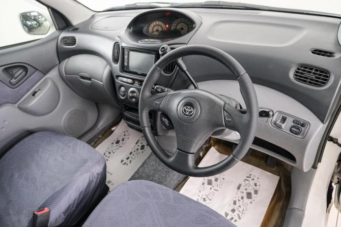 Toyota FunCargo с пробегом 2001 года, цена 459 000 рублей, 420000 км, компактвэн, Автокод Объявления
