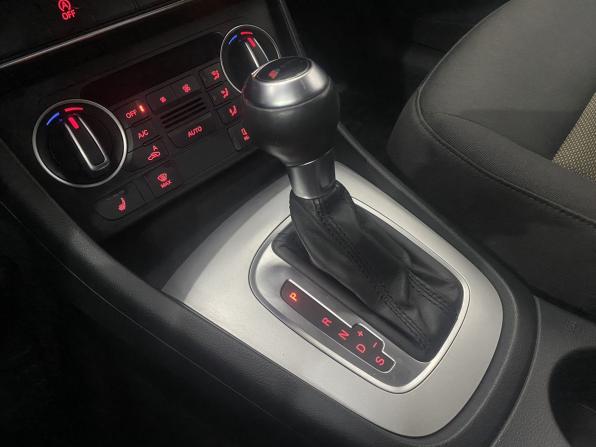 Audi Q3 I (8U) Рестайлинг с пробегом 2015 года, цена 2 175 000 рублей, 131867 км, внедорожник, Автокод Объявления