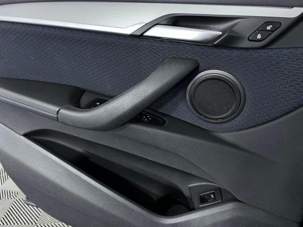 BMW X1 II (F48) Рестайлинг с пробегом 2020 года, цена 2 899 000 рублей, 77858 км, внедорожник, Автокод Объявления