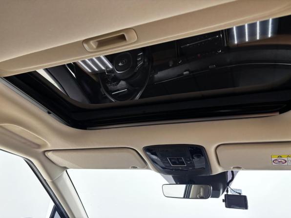 Kia Carnival IV с пробегом 2020 года, цена 4 250 000 рублей, 81807 км, минивэн, Автокод Объявления