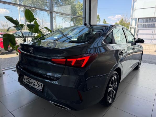 Changan Eado Plus с пробегом 2023 года, цена 1 575 000 рублей, 7666 км, седан, Автокод Объявления