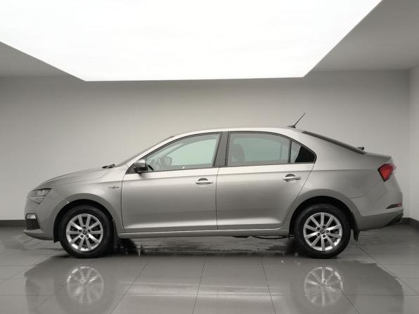 Skoda Rapid II с пробегом 2021 года, цена 1 547 000 рублей, 119407 км, лифтбек, Автокод Объявления