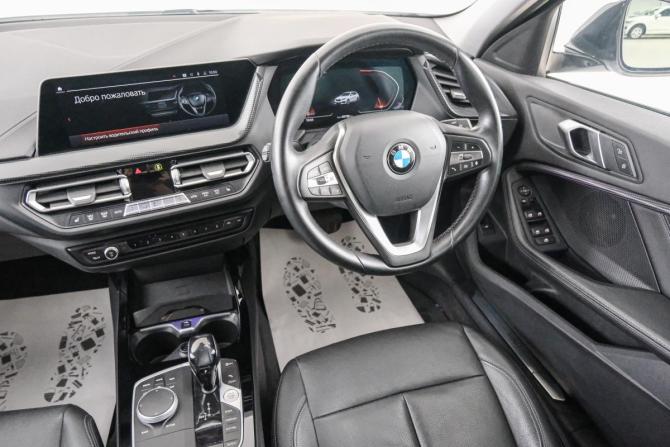 BMW 1 серии III (F40) с пробегом 2021 года, цена 1 749 000 рублей, 90700 км, хэтчбек, Автокод Объявления