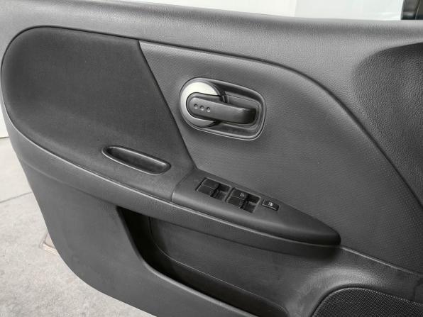 Nissan Note I Рестайлинг с пробегом 2010 года, цена 670 000 рублей, 192659 км, хэтчбек, Автокод Объявления