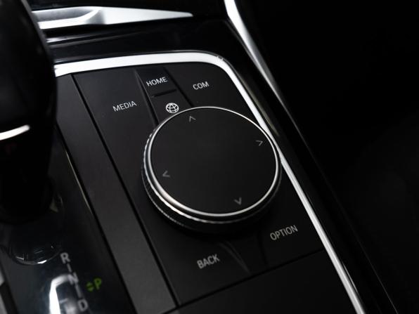 BMW 3 серии VII (G2x) с пробегом 2019 года, цена 2 748 000 рублей, 164500 км, седан, Автокод Объявления