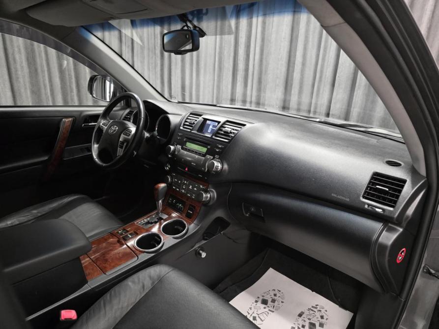 Toyota Highlander II (XU40) Рестайлинг Красноярск  - изображение 15