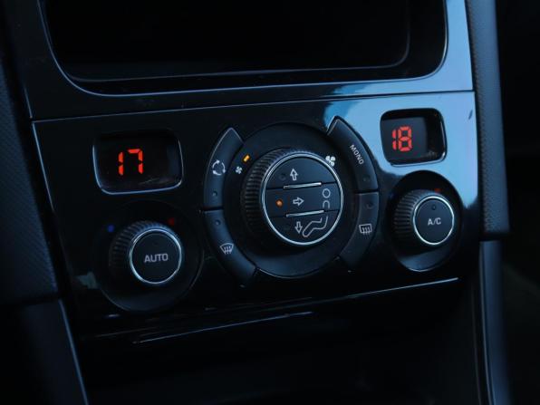 Peugeot 408 I с пробегом 2014 года, цена 450 000 рублей, 259444 км, седан, Автокод Объявления