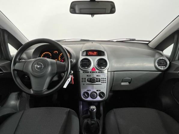 Opel Corsa D Рестайлинг II с пробегом 2013 года, цена 600 000 рублей, 76970 км, хэтчбек, Автокод Объявления