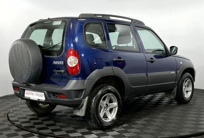 Chevrolet Niva I Рестайлинг с пробегом 2018 года, цена 760 000 рублей, 111912 км, внедорожник, Автокод Объявления