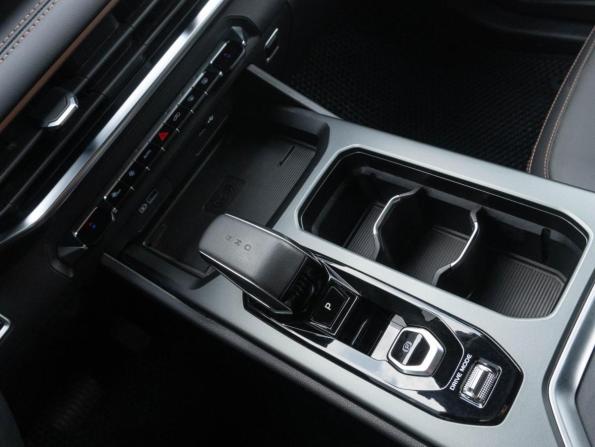 Geely Okavango I Рестайлинг с пробегом 2024 года, цена 2 698 000 рублей, 35348 км, внедорожник, Автокод Объявления