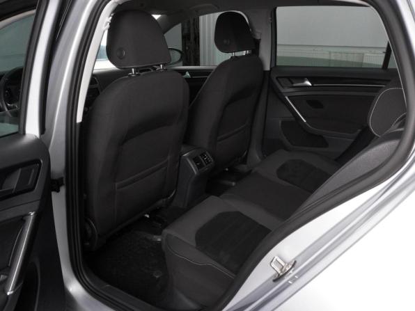 Volkswagen Golf VII с пробегом 2013 года, цена 1 329 000 рублей, 150555 км, хэтчбек, Автокод Объявления