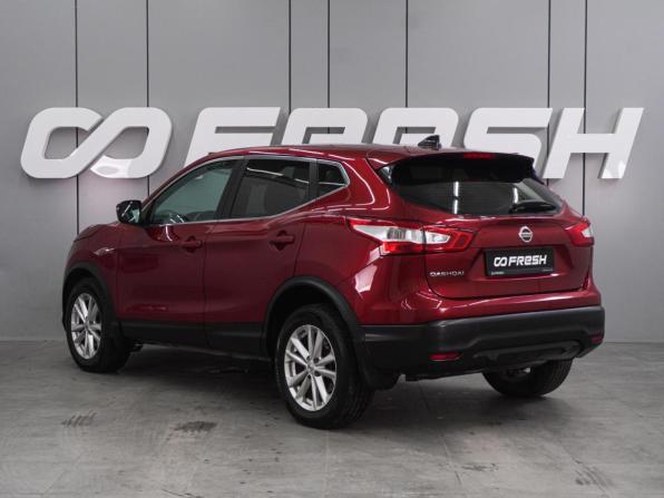 Nissan Qashqai II с пробегом 2016 года, цена 1 574 000 рублей, 140303 км, внедорожник, Автокод Объявления