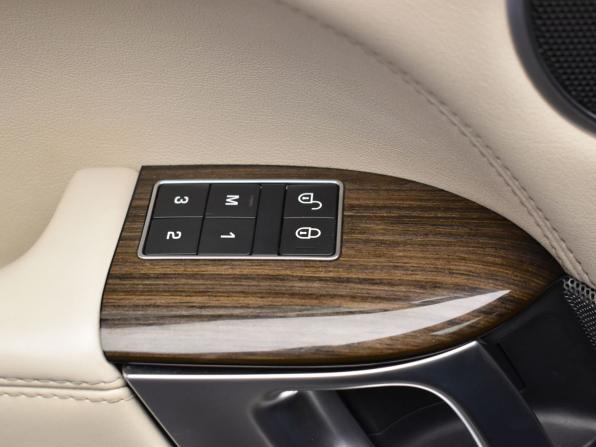 Land Rover Range Rover Sport II с пробегом 2017 года, цена 3 970 000 рублей, 157400 км, внедорожник, Автокод Объявления